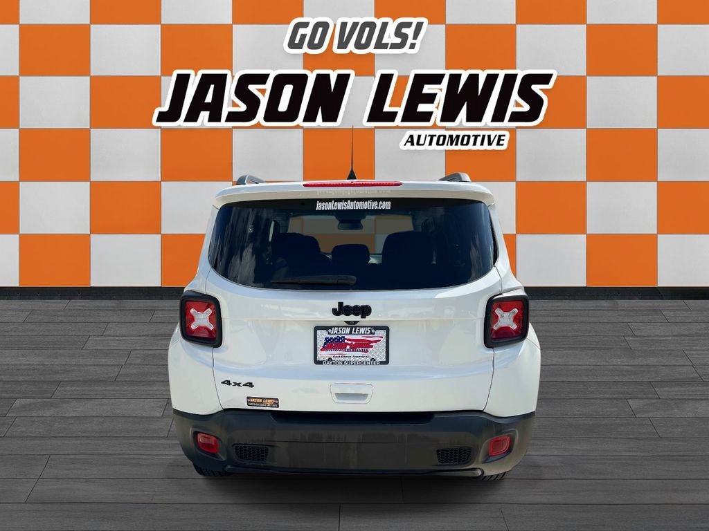 Used 2023 Jeep Renegade Latitude AWD/4WD image 4