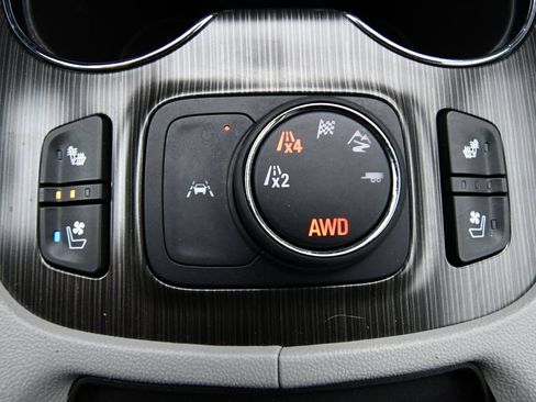Used 2023 GMC Acadia SLT w/ Technology Package AWD/4WD image 32