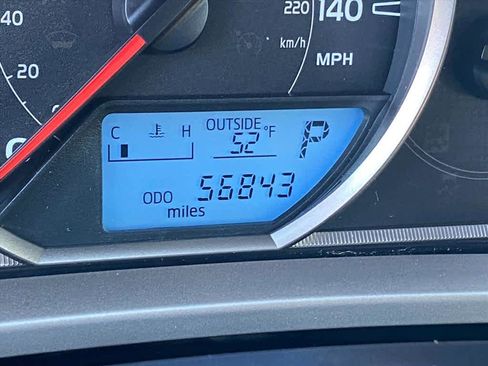 Used 2014 Toyota RAV4 XLE image 15