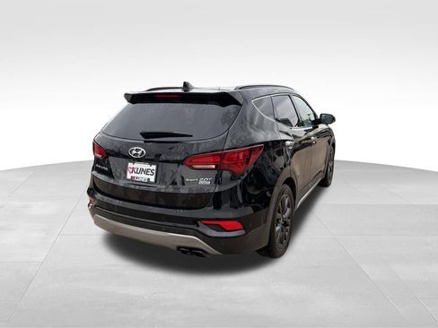 Used 2017 Hyundai Santa Fe Sport FWD image 10