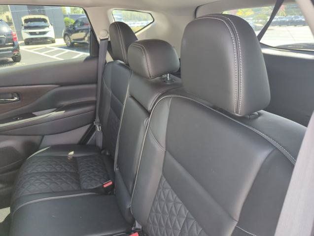 Certified 2019 Nissan Murano Platinum w/ Cargo Package AWD/4WD image 30