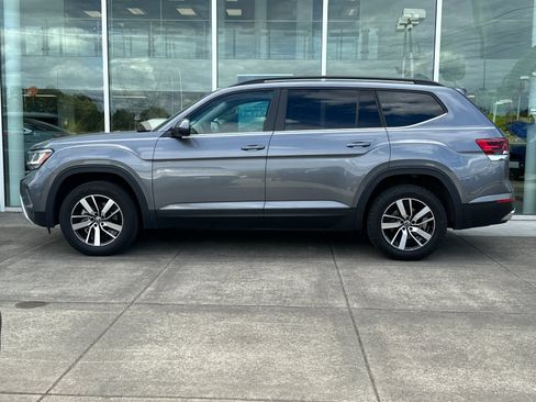 Used 2023 Volkswagen Atlas SE FWD image 6