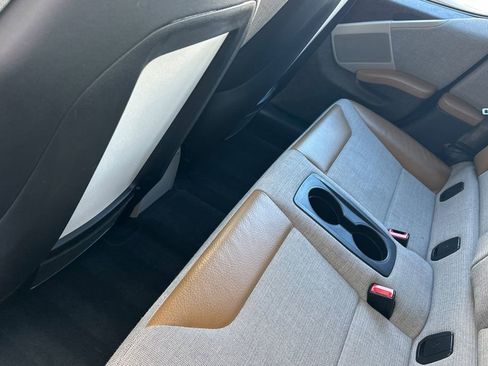 Used 2014 BMW i3 image 12