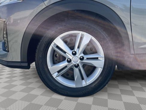 Used 2021 Nissan Kicks S FWD image 7