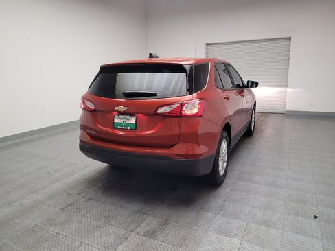 Used 2020 Chevrolet Equinox LS FWD image 7
