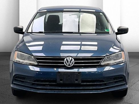 Used 2015 Volkswagen Jetta S image 2