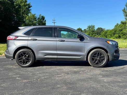 Used 2021 Ford Edge SEL AWD/4WD image 3