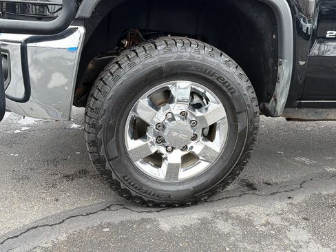 Used 2018 GMC Sierra 2500 SLT image 9