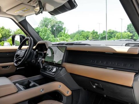 New 2026 Land Rover Defender 110 S AWD/4WD image 15
