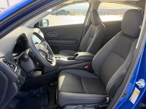 Used 2022 Honda HR-V EX image 10