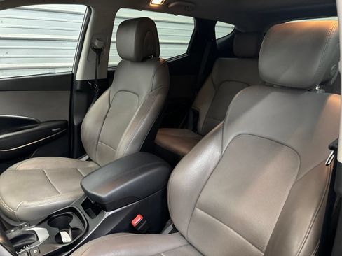 Used 2017 Hyundai Santa Fe Sport w/ Cargo Package AWD/4WD image 5