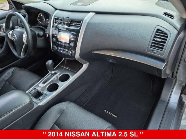 Used 2014 Nissan Altima 2.5 SL w/ Moonroof Package FWD image 37