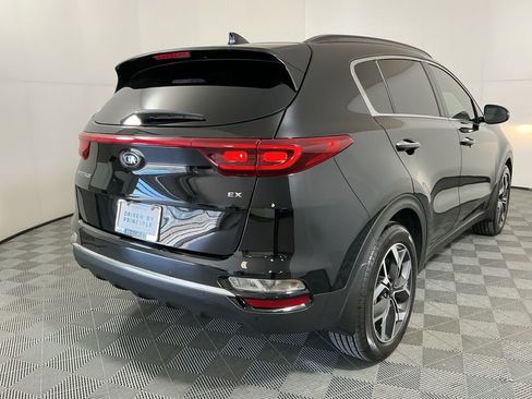 Used 2021 Kia Sportage EX w/ EX Technology Package FWD image 5