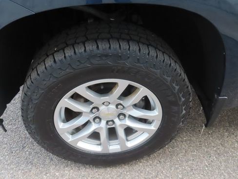 Used 2021 Chevrolet Silverado 1500 LT w/ Convenience Package II image 16