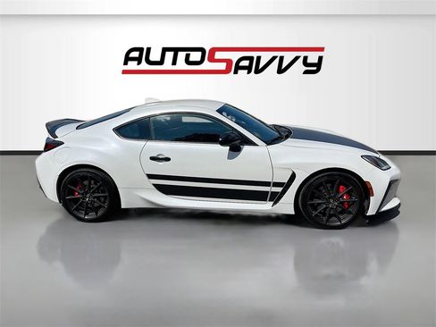 Used 2024 Toyota GR86 TRUENO Edition image 8