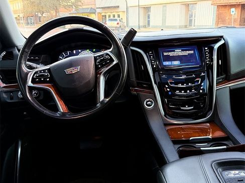 Used 2017 Cadillac Escalade ESV Premium Luxury w/ LPO, Radiant Package image 7