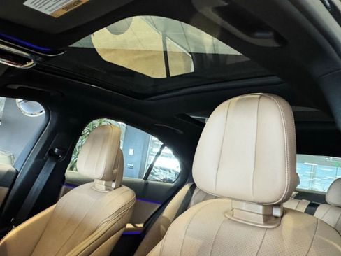 New 2025 Mercedes-Benz E 350 Sedan image 18