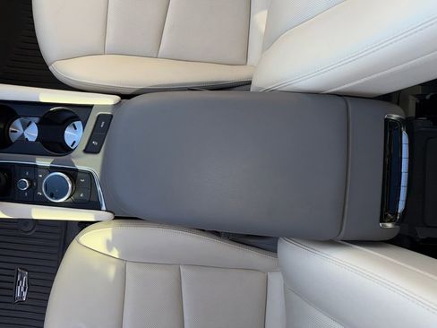 Certified 2020 Cadillac XT6 Premium Luxury image 30