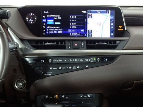 Used 2019 Lexus ES 350 image 32
