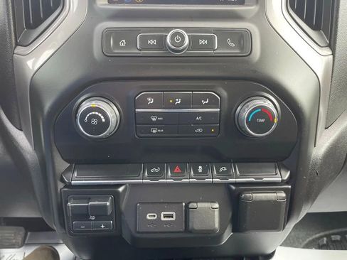 Used 2022 Chevrolet Silverado 2500 W/T w/ WT Convenience Package image 16