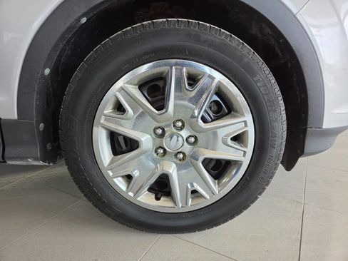 Used 2014 Ford Escape S image 9