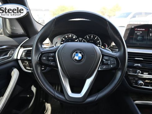 Used 2017 BMW 540i RWD image 10