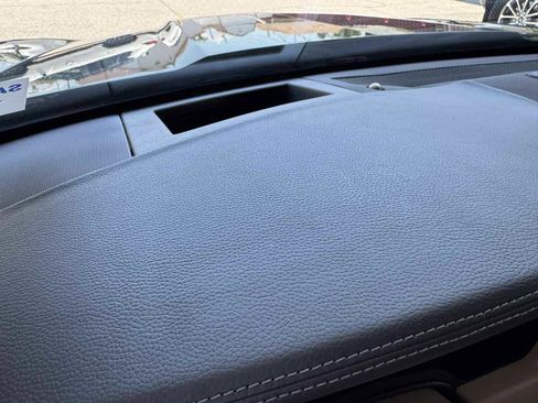 Used 2009 Cadillac XLR RWD image 26
