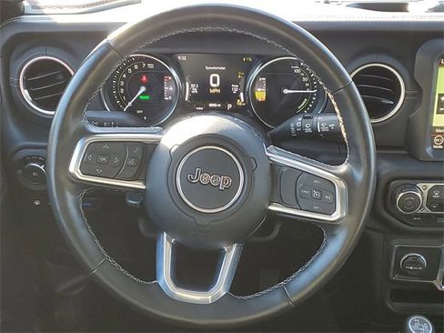 Used 2022 Jeep Wrangler Unlimited Sahara w/ Cold Weather Group image 26