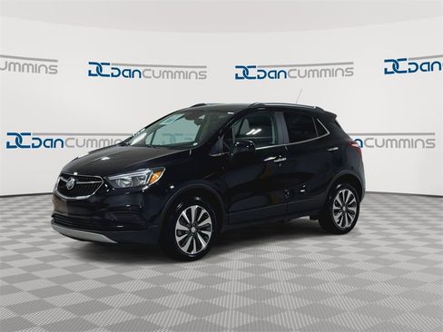 Used 2022 Buick Encore Preferred w/ Safety Package image 4
