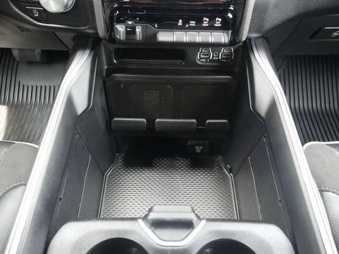 Used 2023 RAM 1500 Laramie AWD/4WD image 27