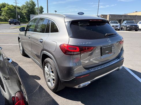 Certified 2023 Mercedes-Benz GLA 250 4MATIC image 5