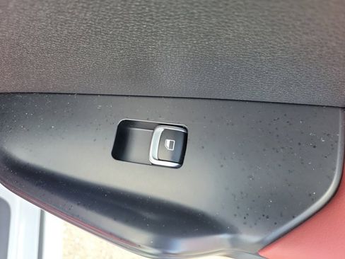 Used 2023 Kia K5 GT-Line image 12