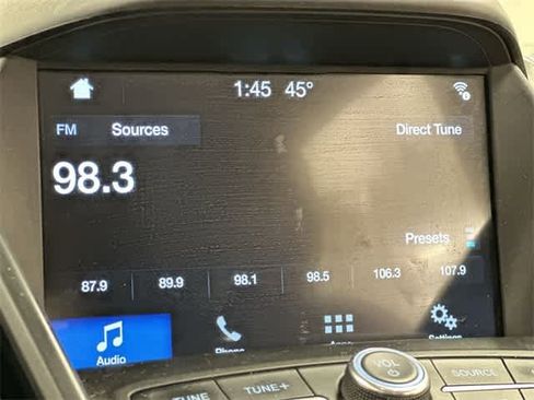 Used 2019 Ford Escape SEL image 11