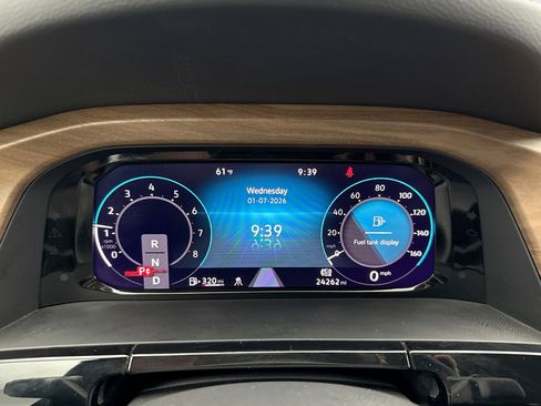 Used 2024 Volkswagen Atlas SE image 13