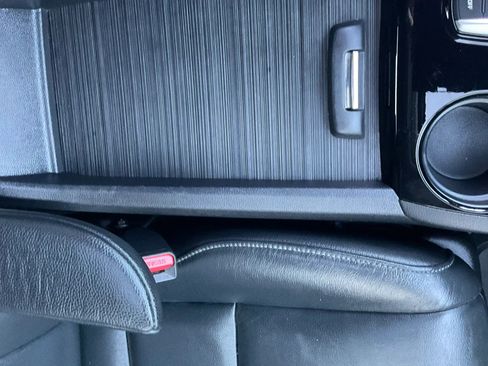 Used 2019 Honda Pilot Touring image 33