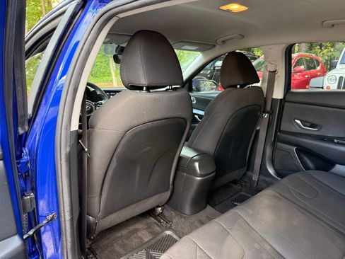 Used 2021 Hyundai Elantra SEL FWD image 24