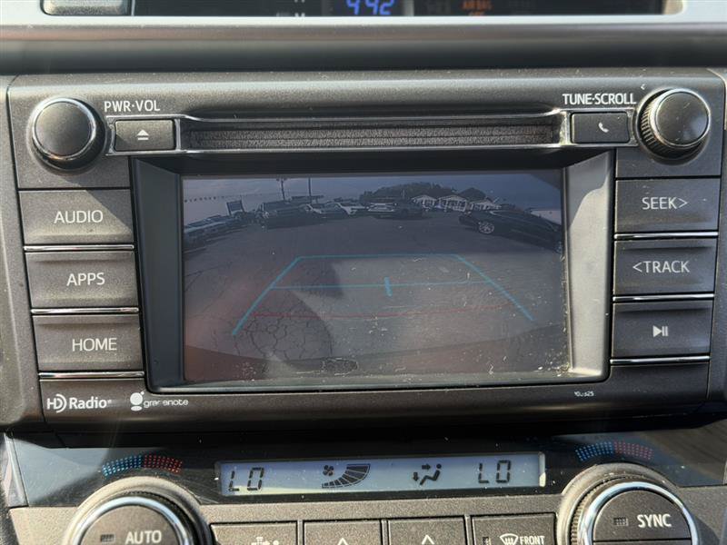 Used 2015 Toyota RAV4 XLE FWD image 31