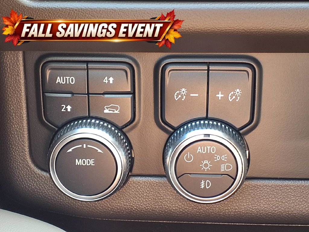 Used 2021 GMC Yukon SLT w/ SLT Premium Package AWD/4WD image 18