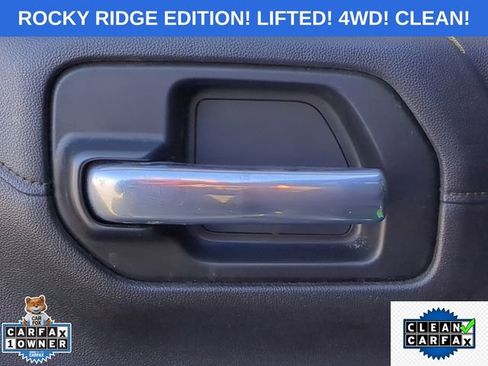 Used 2021 GMC Sierra 1500 AT4 w/ AT4 Premium Package image 32