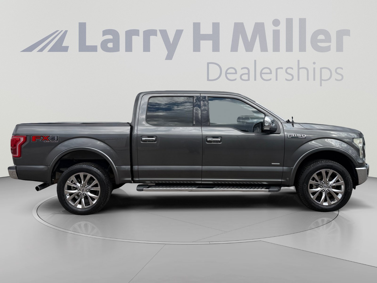 Used 2016 Ford F150 Lariat w/ Equipment Group 502A Luxury AWD/4WD image 6