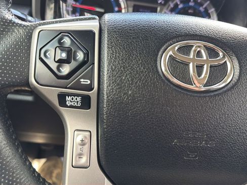Used 2019 Toyota 4Runner Limited AWD/4WD image 21