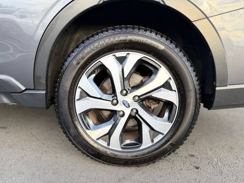 Used 2022 Subaru Outback Limited AWD/4WD image 29