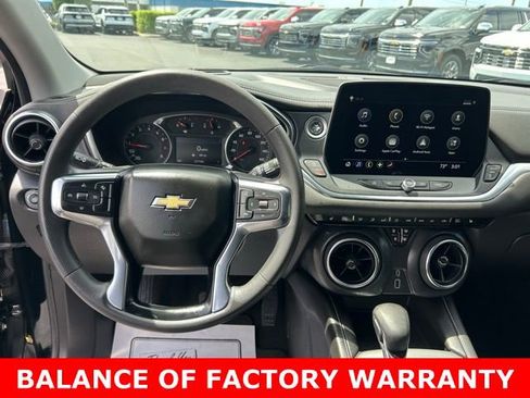 Used 2024 Chevrolet Blazer LT FWD image 17