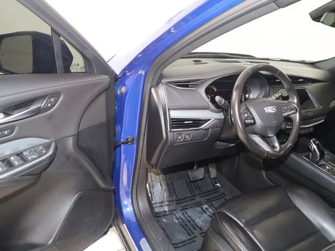 Used 2021 Cadillac XT4 Premium Luxury w/ LPO, Radiant Package AWD/4WD image 50