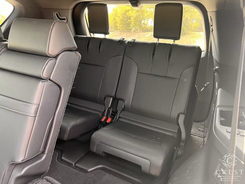 Used 2026 Lexus LX 600 4WD w/ Appearance Package image 29