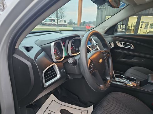 Used 2012 Chevrolet Equinox LS image 9