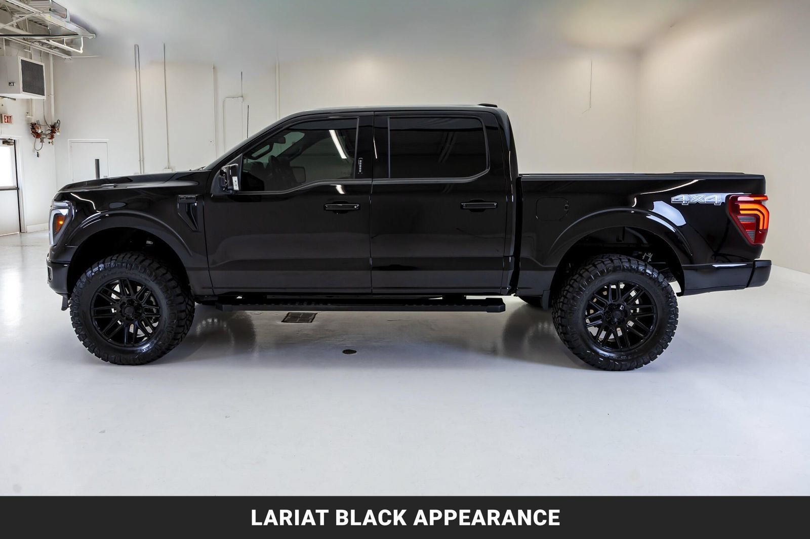 Used 2026 Ford F150 Lariat AWD/4WD image 6