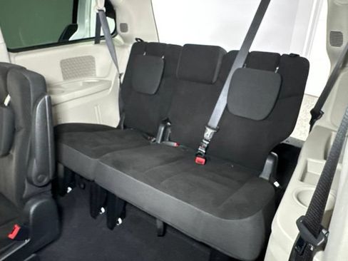 Used 2017 Dodge Grand Caravan SE w/ Power Window Group FWD image 24