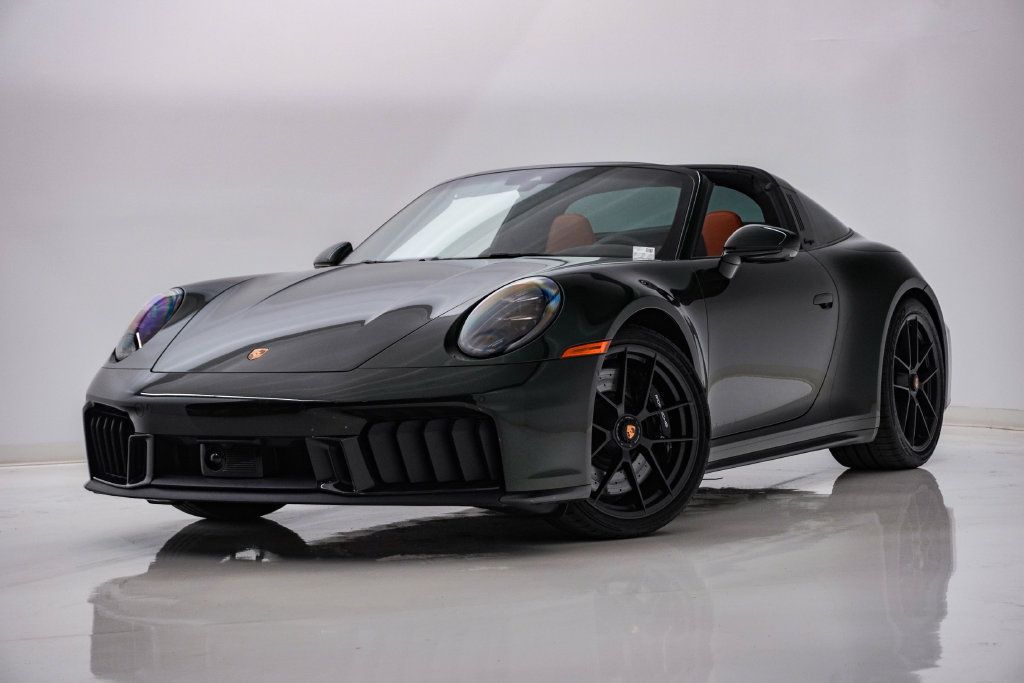 Certified 2026 Porsche 911 Targa 4 GTS AWD/4WD image 1