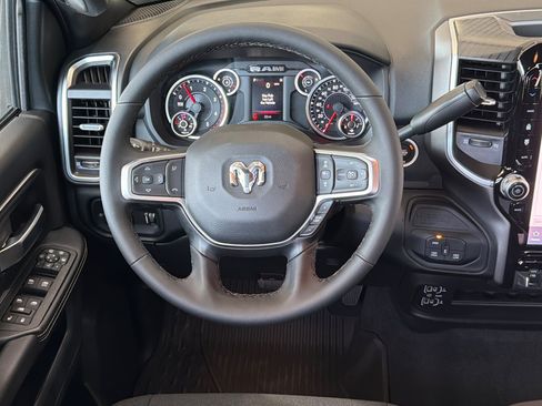 New 2026 RAM 2500 Big Horn AWD/4WD image 12